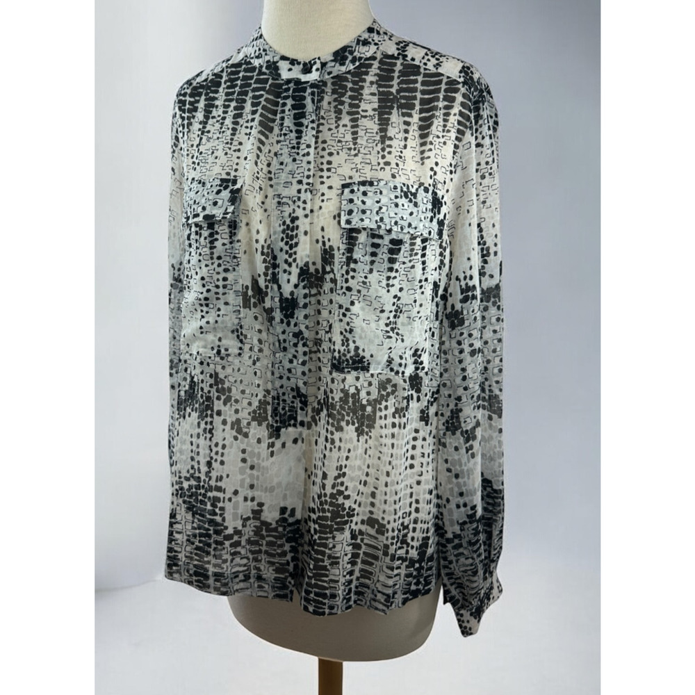 NWT White House Black Market Long Sleeve Soft Shirt Abstract Reptile WHBM Small - Picture 2 of 16